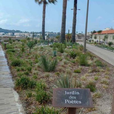 P1010793 jpg jardin des poetes remparts antibes